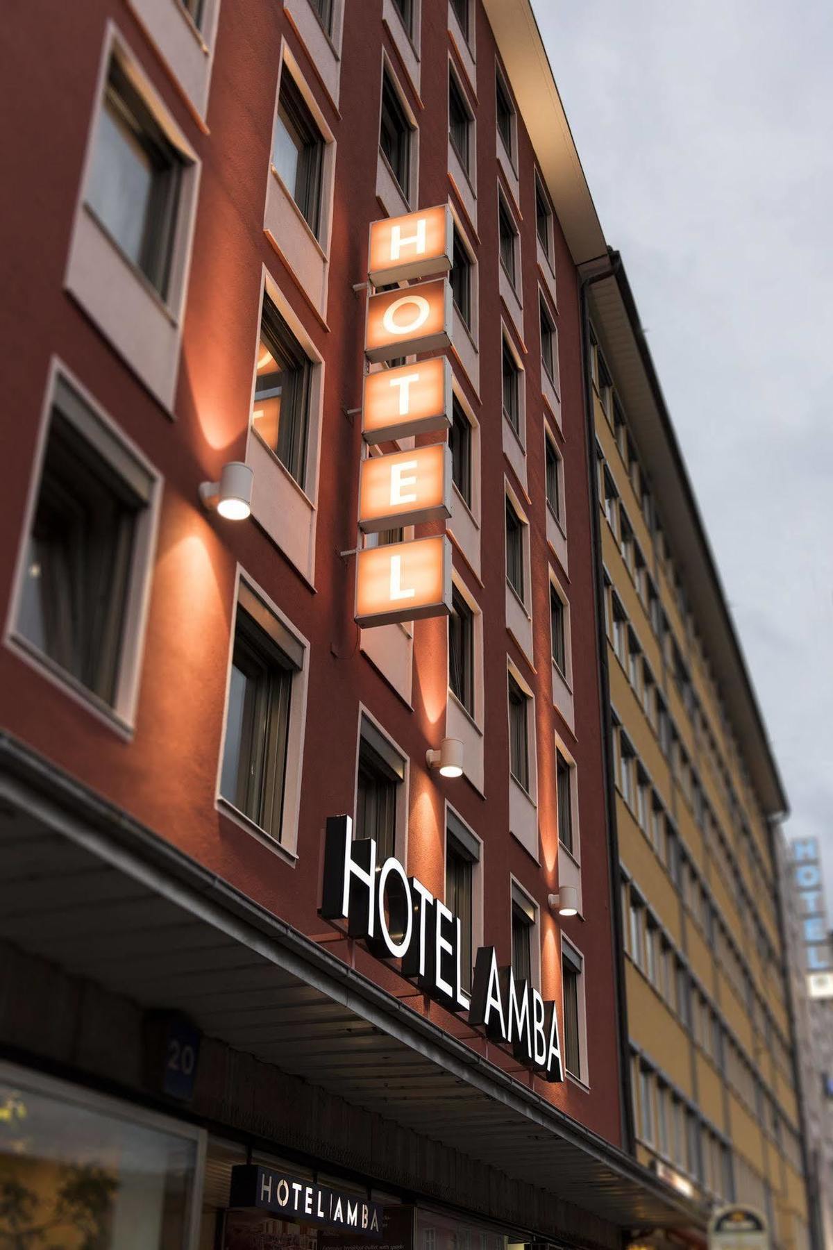 Amba Hotel 3*