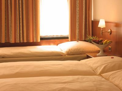 Hotel Amba 3*